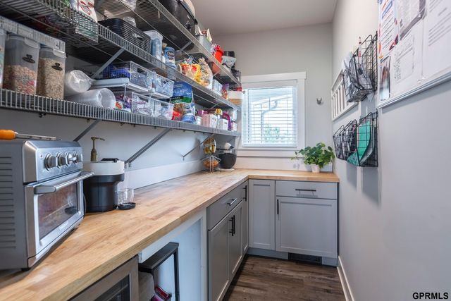 7402 N 281 Avenue, Valley, NE 68064