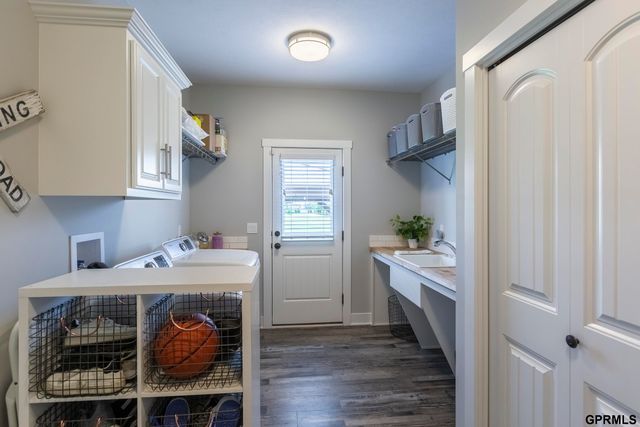 7402 N 281 Avenue, Valley, NE 68064