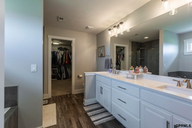 7402 N 281 Avenue, Valley, NE 68064