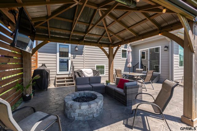 7402 N 281 Avenue, Valley, NE 68064