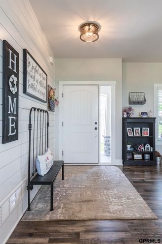 7402 N 281 Avenue, Valley, NE 68064