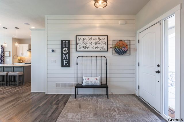 7402 N 281 Avenue, Valley, NE 68064