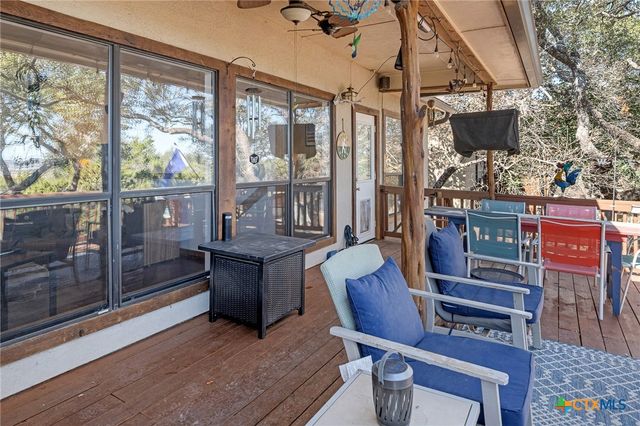 175 Lorne Road, Canyon Lake, TX 78133