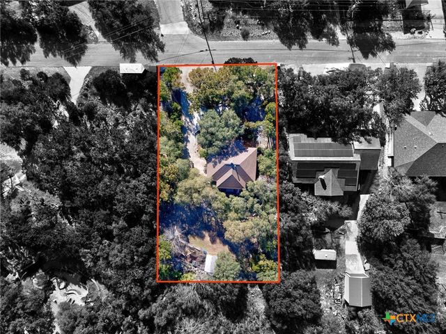 175 Lorne Road, Canyon Lake, TX 78133