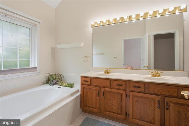 14609 CREEK VALLEY CT, Centreville, VA 20120