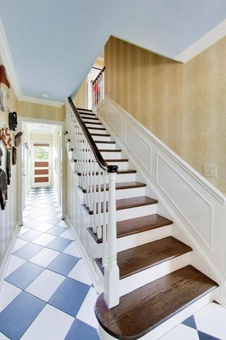 105 Lakeside Place, Highland Park, IL 60035