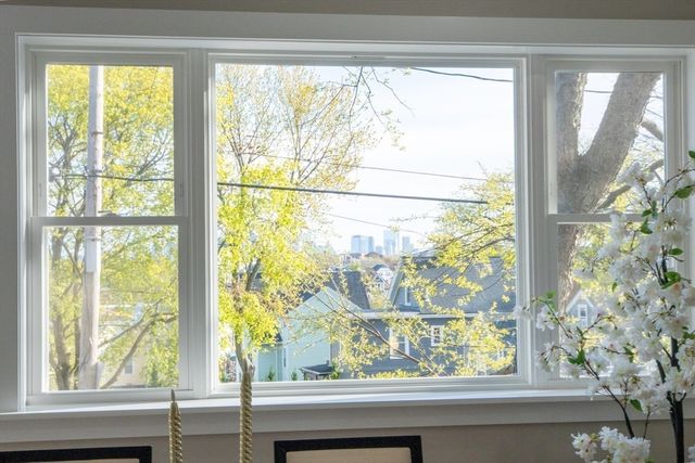 2 Laurel St, Chelsea, MA 02150