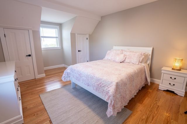 2 Laurel St, Chelsea, MA 02150