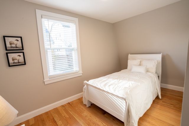 2 Laurel St, Chelsea, MA 02150