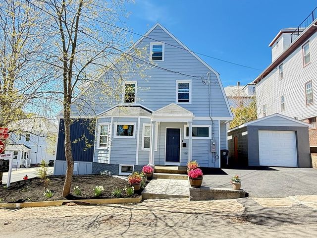 2 Laurel St, Chelsea, MA 02150