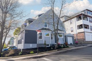 2 Laurel St, Chelsea, MA 02150