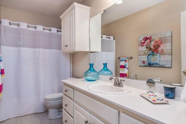 5806 W FARMERS Avenue, Amarillo, TX 79109