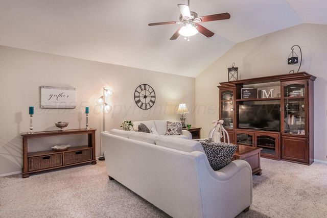 5806 W FARMERS Avenue, Amarillo, TX 79109