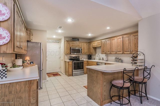 5806 W FARMERS Avenue, Amarillo, TX 79109