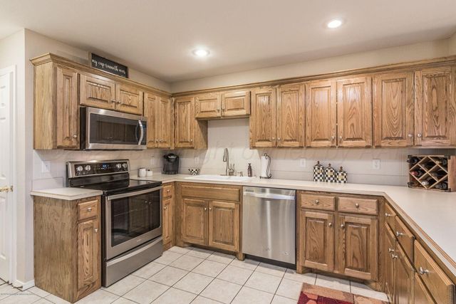 5806 W FARMERS Avenue, Amarillo, TX 79109