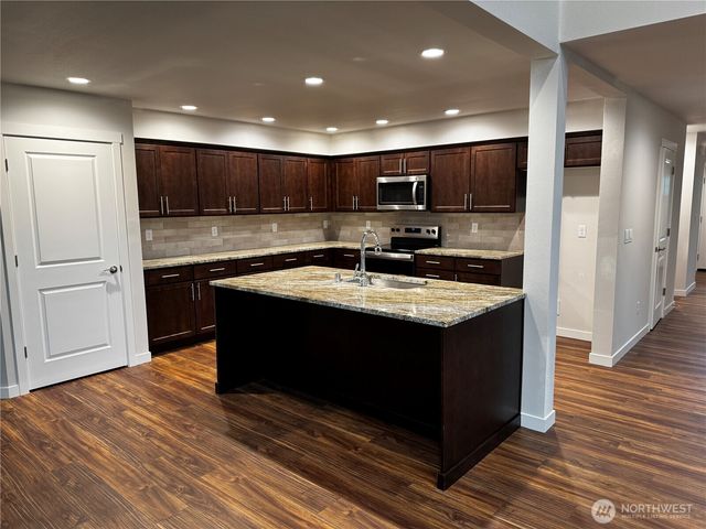 8701 Trillium Lane, Concrete, WA 98237