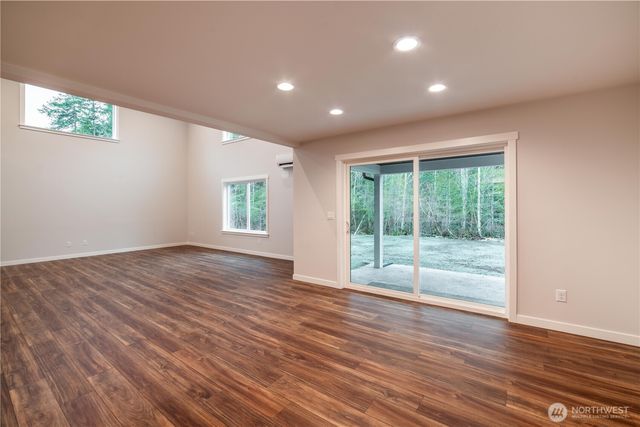 8701 Trillium Lane, Concrete, WA 98237