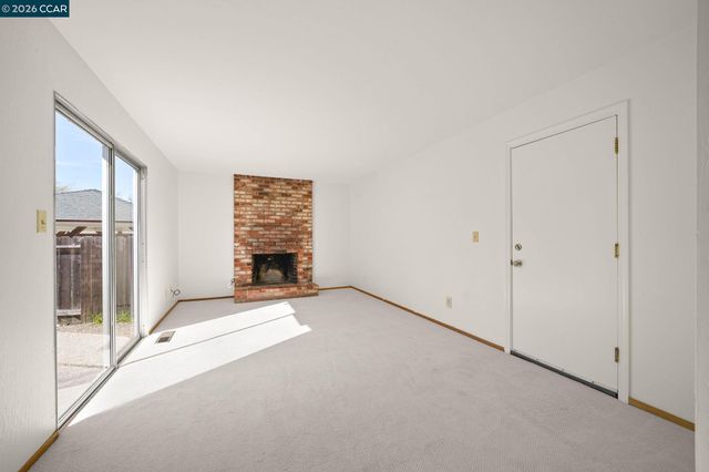 1125 Jensen Dr, Pittsburg, CA 94565