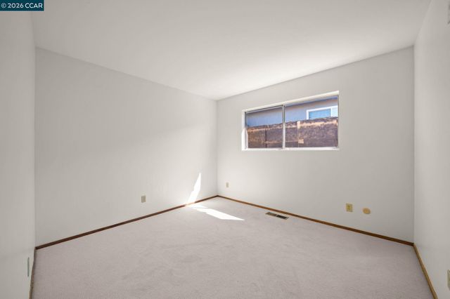 1125 Jensen Dr, Pittsburg, CA 94565