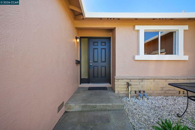 1125 Jensen Dr, Pittsburg, CA 94565