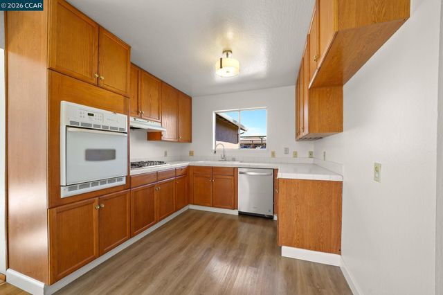 1125 Jensen Dr, Pittsburg, CA 94565