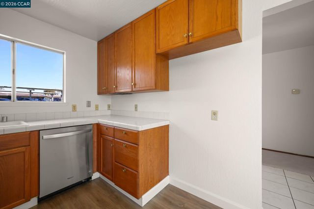 1125 Jensen Dr, Pittsburg, CA 94565