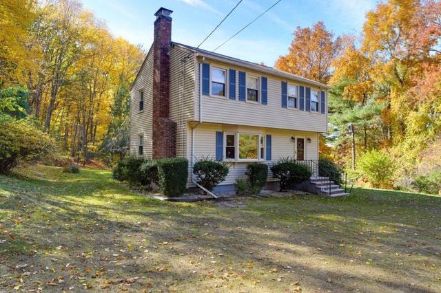 264 Bigelow St, Marlborough, MA 01752