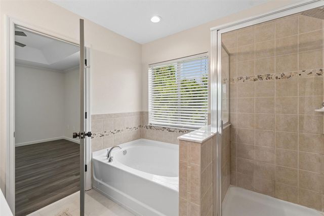4559 LIMERICK DRIVE, Tampa, FL 33610