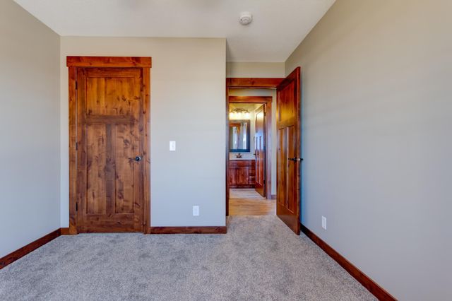 1622 72nd Avenue, Hammond, WI 54015