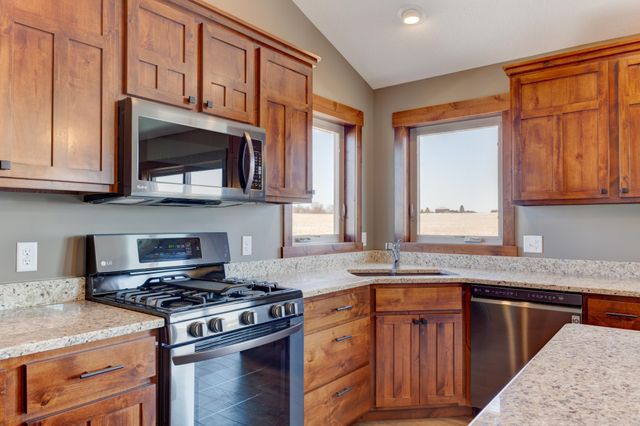 1622 72nd Avenue, Hammond, WI 54015