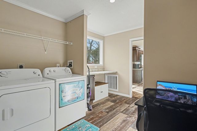 3039 Meadow Ct, Springfield, TN 37172