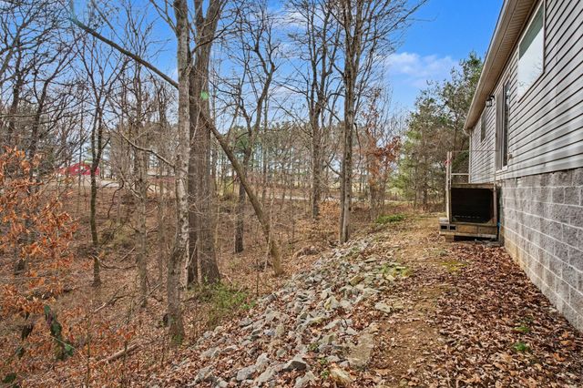 3039 Meadow Ct, Springfield, TN 37172