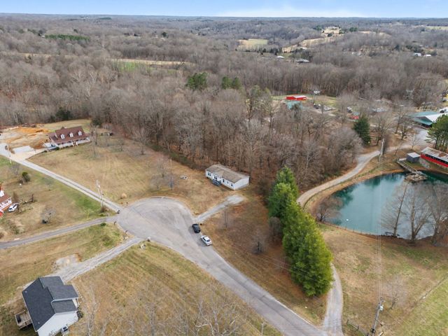 3039 Meadow Ct, Springfield, TN 37172