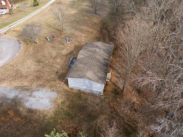 3039 Meadow Ct, Springfield, TN 37172