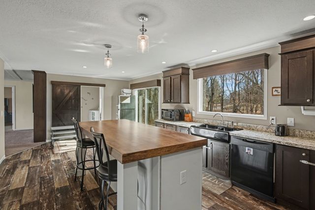 3039 Meadow Ct, Springfield, TN 37172