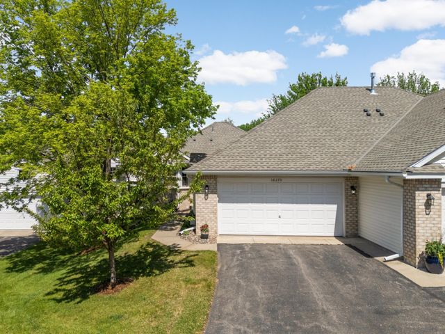 16270 Crystal Hills Drive, Lakeville, MN 55044