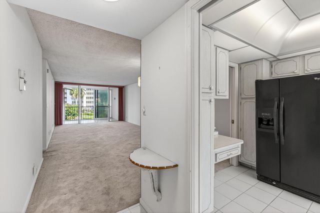 3300 S Ocean Boulevard 320-C, Highland Beach, FL 33487