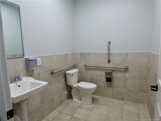 4250 Clinton Road 102, Fayetteville, NC 28312