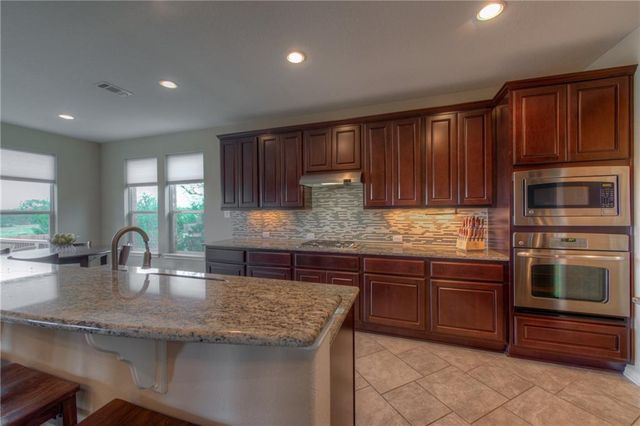 1511 Rimstone DR, Cedar Park, TX 78613