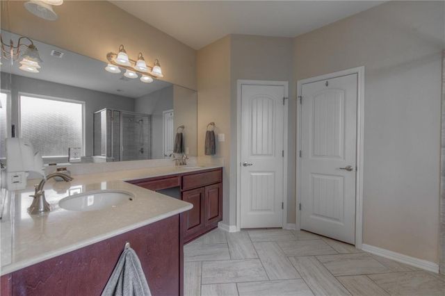 1511 Rimstone DR, Cedar Park, TX 78613