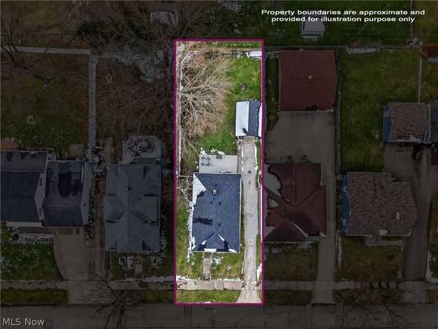 1156 Parkside Drive, Alliance, OH 44601