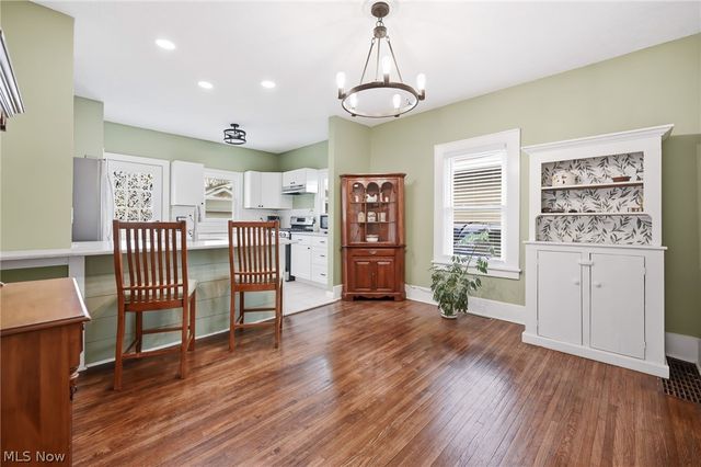 1156 Parkside Drive, Alliance, OH 44601