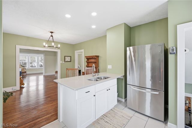 1156 Parkside Drive, Alliance, OH 44601