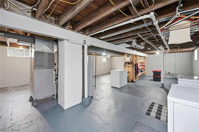 1156 Parkside Drive, Alliance, OH 44601