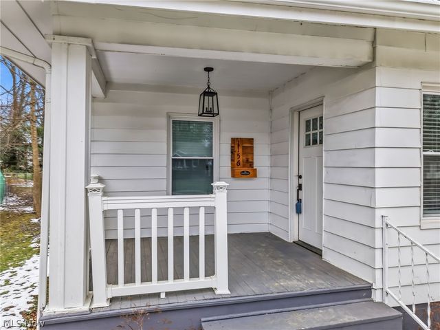 1156 Parkside Drive, Alliance, OH 44601