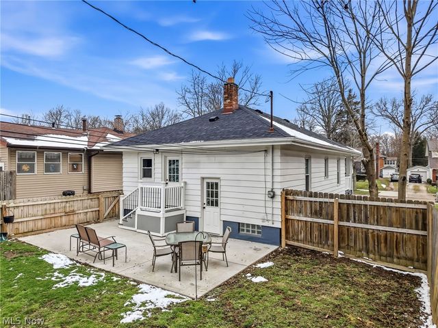 1156 Parkside Drive, Alliance, OH 44601