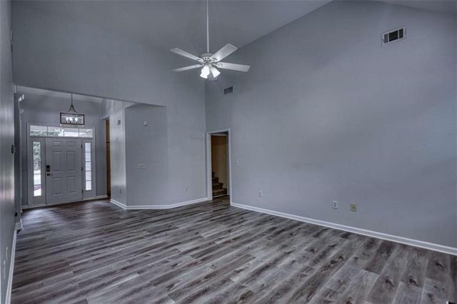 171 Emily Forest Way, Pendergrass, GA 30567