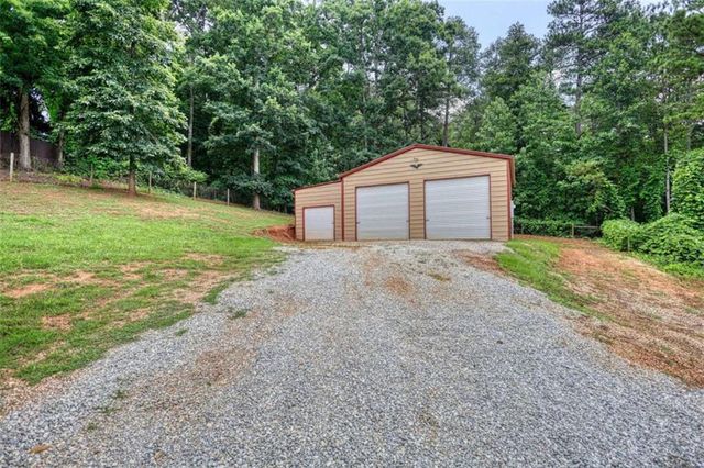 171 Emily Forest Way, Pendergrass, GA 30567