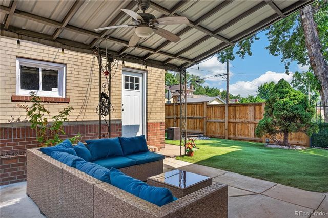 392 S Clarkson Street, Denver, CO 80209