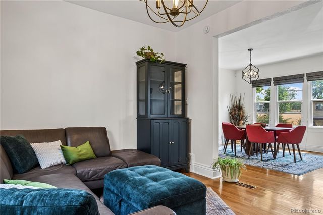 392 S Clarkson Street, Denver, CO 80209